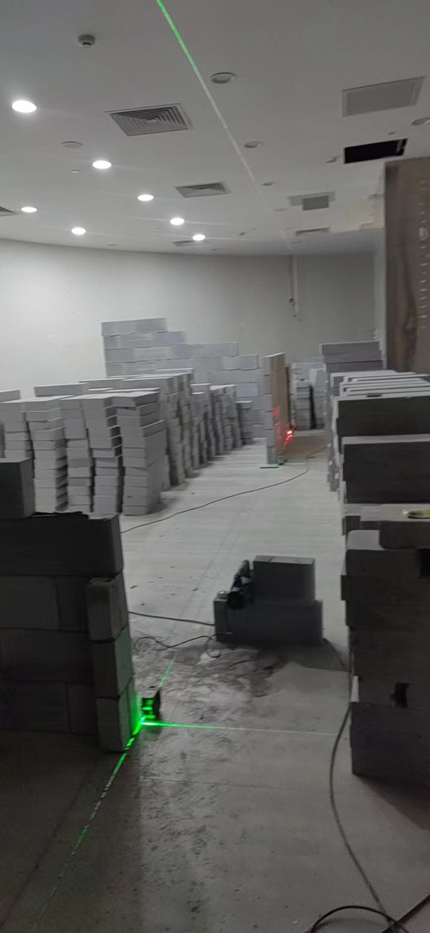 加气砖隔墙施工场景